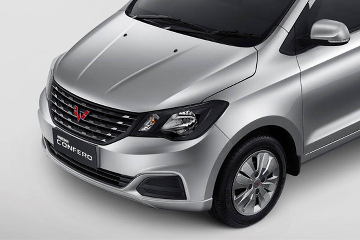 Wuling Confero Baru dengan gril hitam