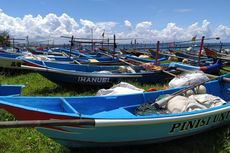 Ribuan Nelayan di Cilacap Tak Bisa Melaut akibat Cuaca Buruk