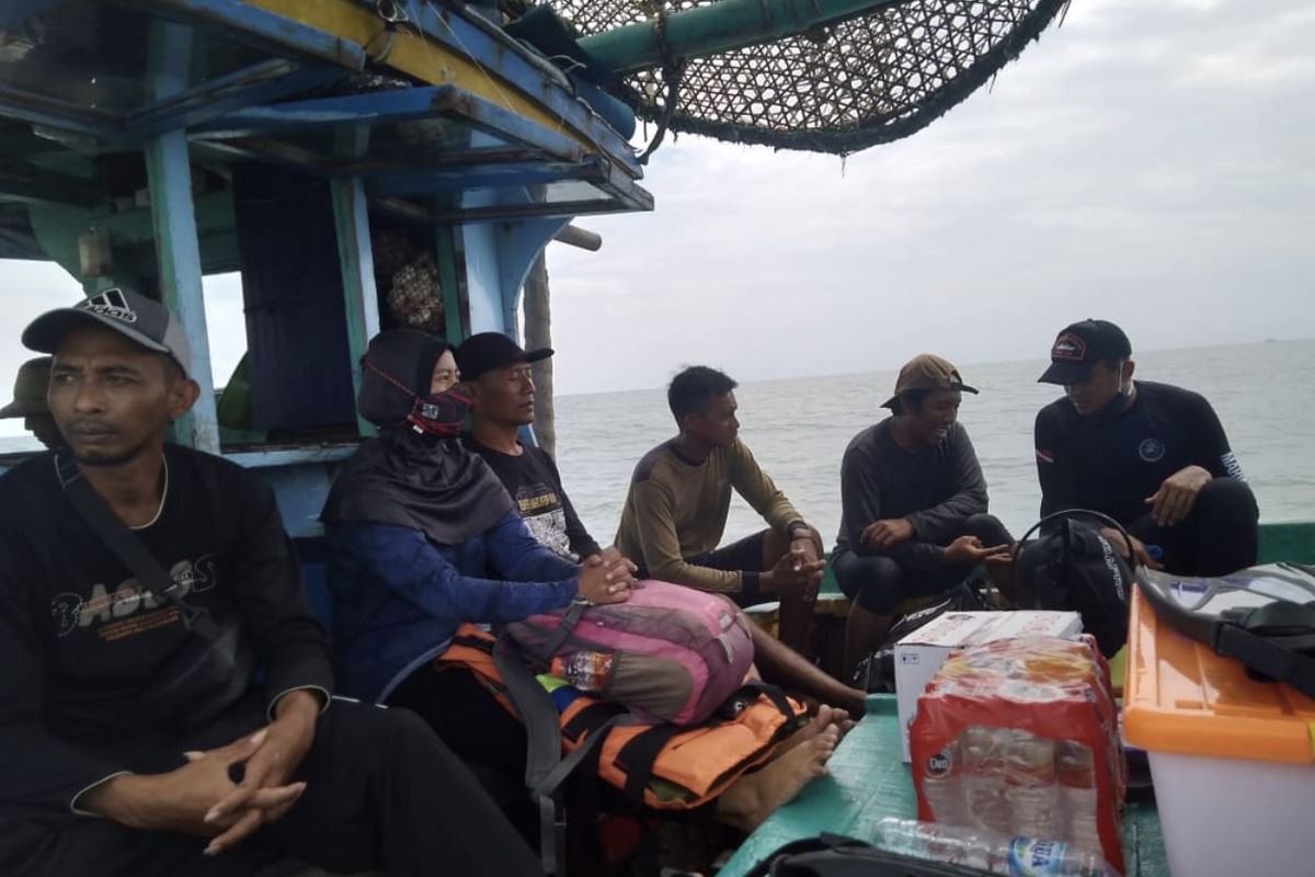 Kegiatan survey cagar budaya bawah air di Kabupaten Lamongan yang dilakukan BPCB Jatim untuk mencari lokasi tenggelamnya kapal Van der Wijck