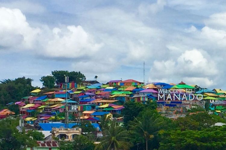 Bukit Pelangi di Manado, Sulawesi Utara.