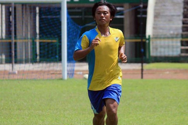 Jusmadi saat mulai berlatih bersama skuad Persegres Gresik United. (foto; dok Persegres)