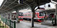 Perjalanan KRL Terganggu, Ada Tawuran Dekat Stasiun Manggarai