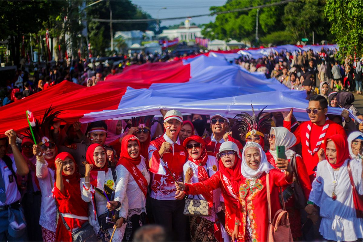 Parade Festival Merah Putih di Kota Bogor