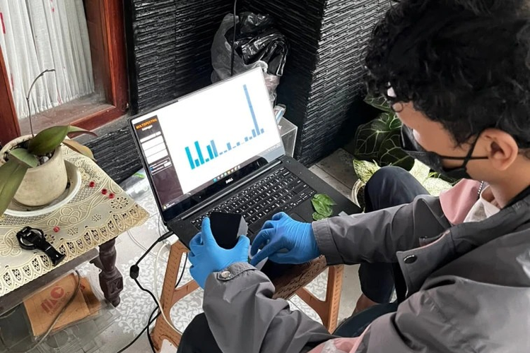 Tim Mahasiswa UGM Rakit Sensor Pendeteksi Cepat Penyakit di Tanaman Cabai