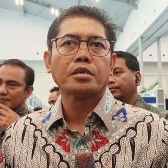 Sekretaris Jenderal Kementerian Perindustrian (Kemenperin) Eko SA Cahyanto memberikan keterangan usai membuka Pameran Halal Indonesia International Industry Expo (Halal Indo) di ICE BSD, Tangerang, Banten, Kamis (26/9/2024).