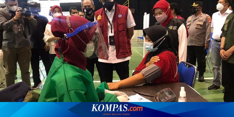 Sandiaga Uno: Pelaku Sektor Pariwisata 34 Juta, yang Divaksin di Bawah 5 Persen - Vimarsana News