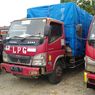Polisi Amankan 8 Truk Ekspedisi Berstiker Pertamina Bawa Barang Bekas Ilegal dari Malaysia