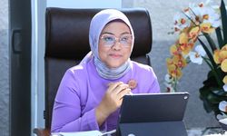 Strategi Menaker Ida Hadapi Transformasi Ketenagakerjaan di Era Industri 4.0