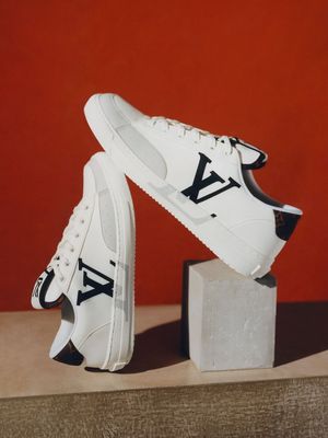 Louis Vuitton charlie sneakers, Fesyen Pria, Sepatu , Sneakers di Carousell