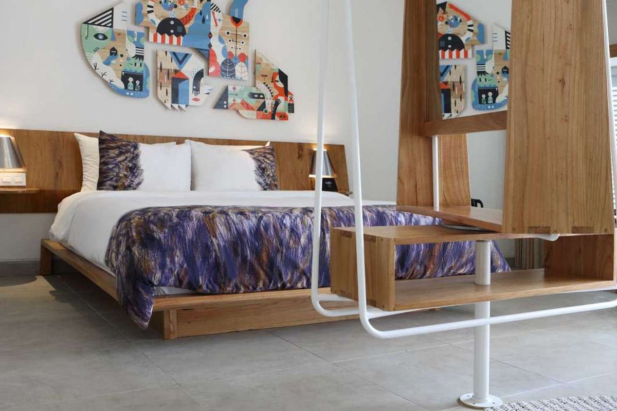 Salah satu kamar hotel di YATS Colony Jogja.