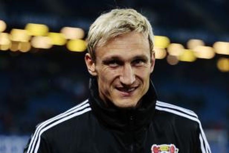 Sami Hyypia ketika masih menangani Bayer Leverkusen.