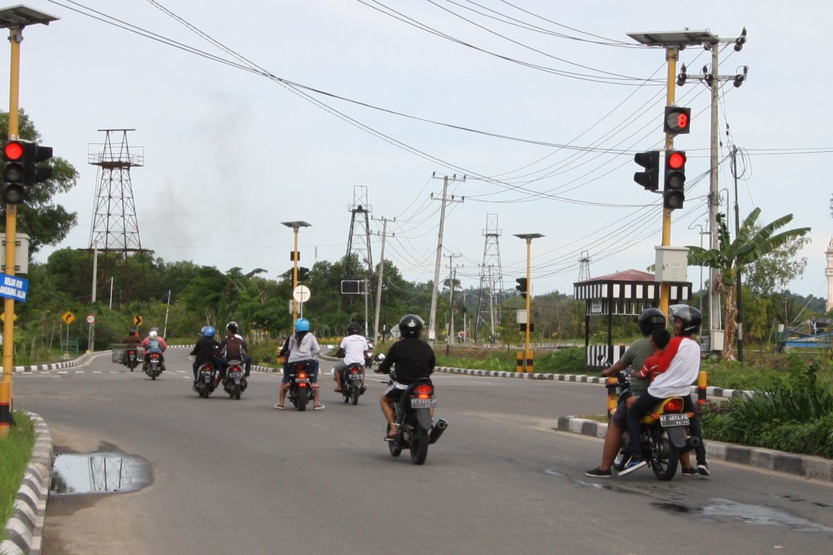 terobos lampu merah