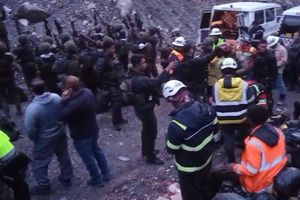 TNI Selamatkan 18 Karyawan Freeport, OPM Bantah Lakukan Penyanderaan