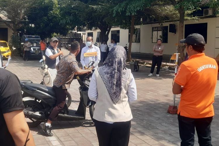 Rekonstruksi Menantu Bunuh Mertua di Boyolali, Dari Beli Sate hingga Campur Racun Tikus