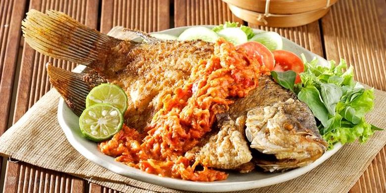 Resep Gurame Goreng Saus Mangga, Lauk Enak Saat Musim Mangga