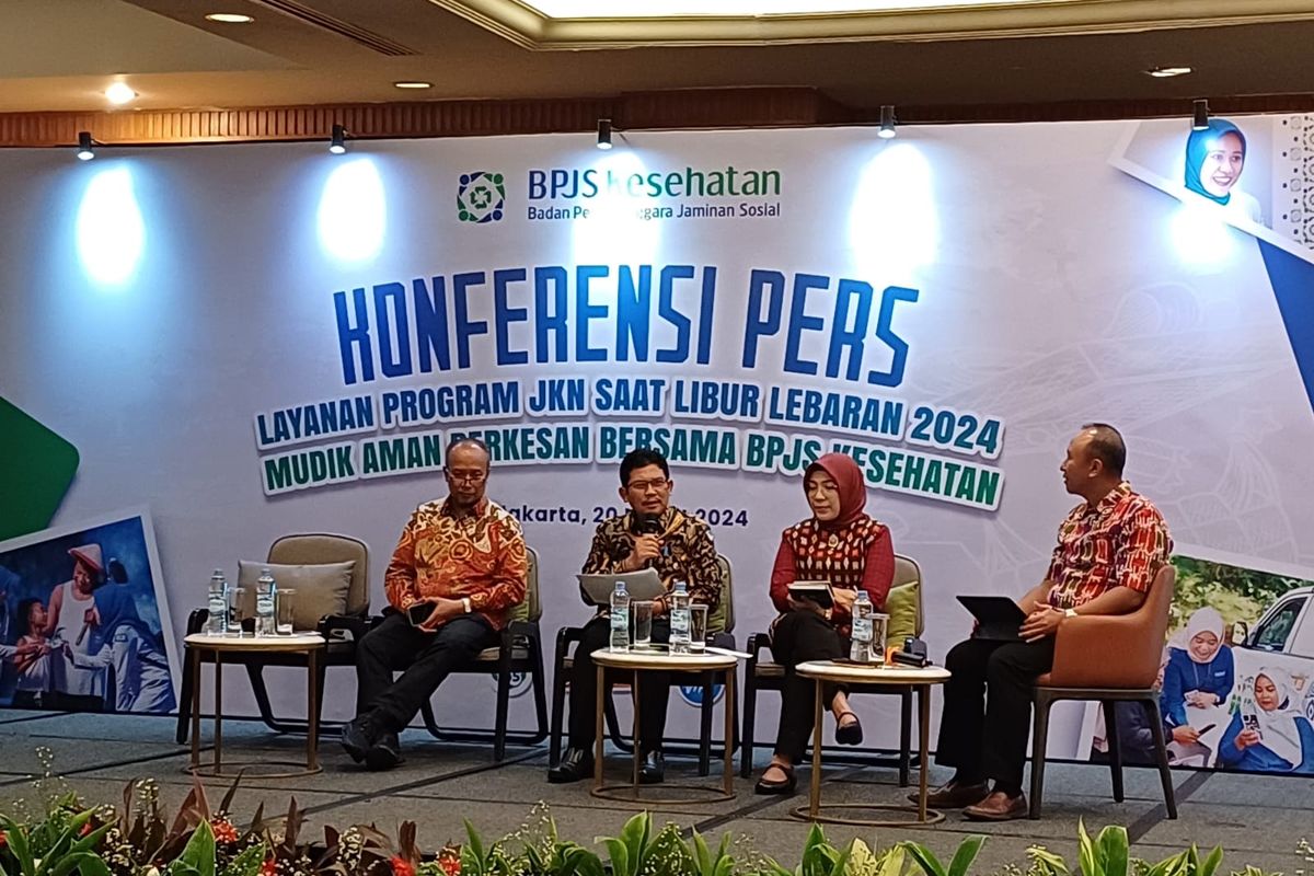 Direktur Utama BPJS Kesehatan Ghufron Mukti dalam konferensi pers di Jakarta, Rabu (20/3/2024).