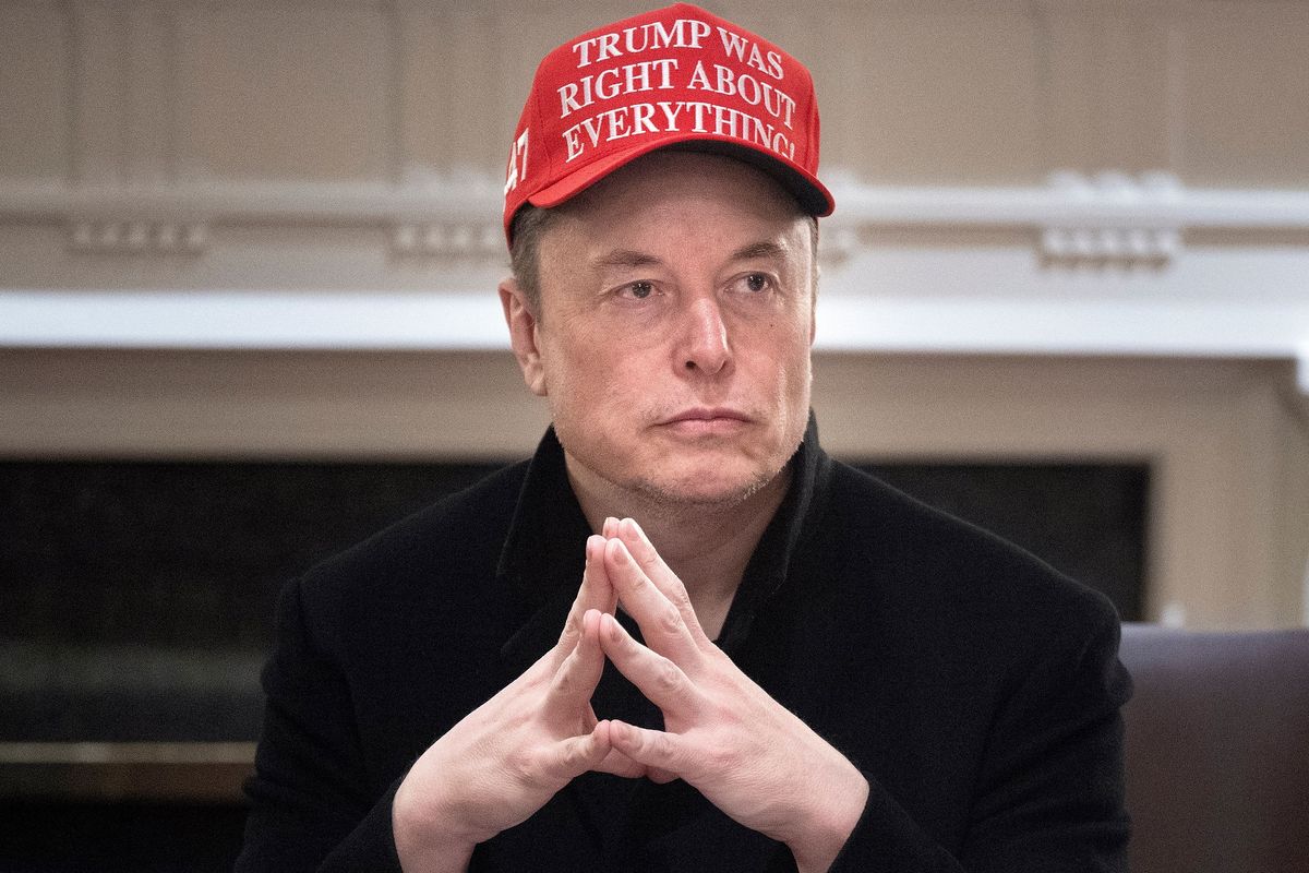 Elon Musk Pastikan Tak Lepas Saham SpaceX Jelang IPO Terbesar Dunia