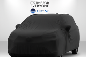 Toyota Veloz Hybrid Meluncur di GJAW 2025, Berapa Harganya?