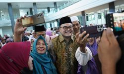 Ingatkan Kampung Halaman, Bekal Pecel Mas Dhito Buat Berkesan Jamaah Haji Kediri 