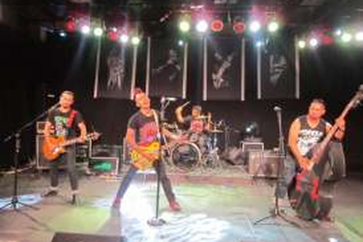 Prison of Blues, band  dari Temanggung, Jawa Tengah