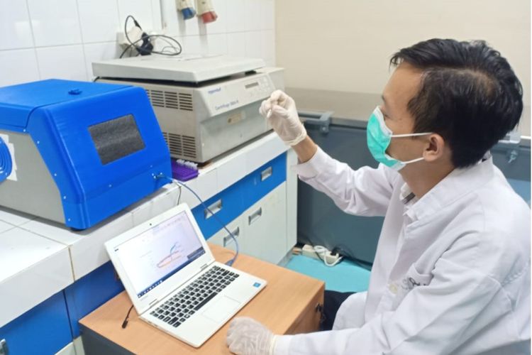 Badan Riset dan Inovasi Nasional (BRIN) telah mengantongi izin edar alat RT-LAMP yang digunakan sebagai alternatif tes PCR atau tes Covid dari Kemenkes. 
