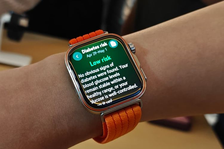 Huawei Watch Fit 5 Pro memiliki fitur pengukur risiko diabetes. Fitur ini mengandalkan sensor untuk mengumpulkan data fisiologis pengguna, termasuk saat istirahat selama periode 3-14 hari, guna menilai risiko diabetes pengguna. Namun, Huawei menegaskan bahwa fitur ini tidak dapat mengukur kadar gula dalam darah pengguna.
