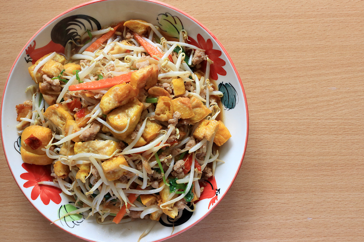 Tumis taoge tahu, menu sederhana dan hemat di akhir bulan.