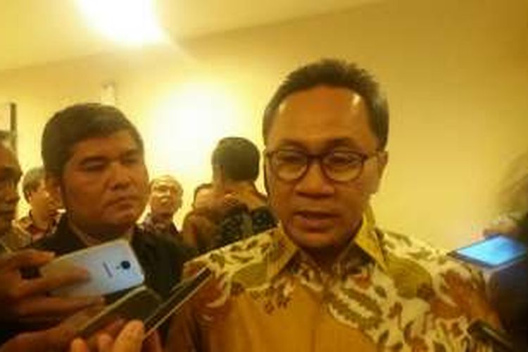 Ketua MPR RI Zulkifli Hasan di Nam Hotel Center, Kemayoran, Jakarta Pusat, Jumat (4/3/2016)