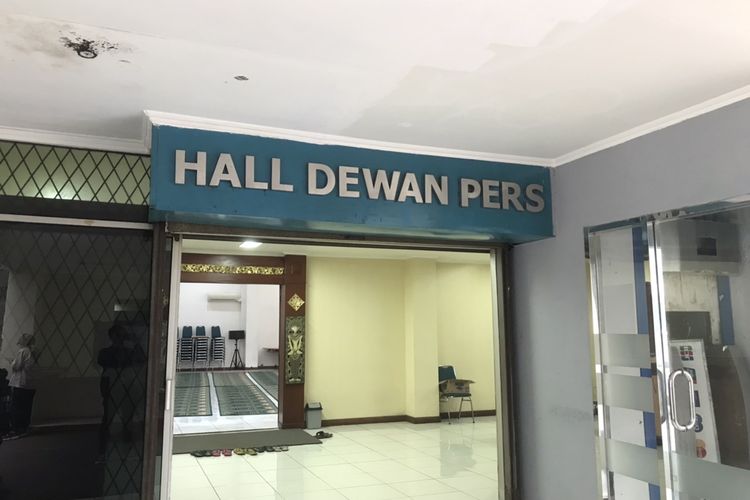 Dewan Pers menggelar salat gaib untuk almarhum Ketua Dewan Pers 2022 - 2025 Prof Azyumardi Azra, di Hall Dewan Pers, Jalan Kebon Sirih Nomor 32-34 Jakarta Senin (19/9/2022) siang.