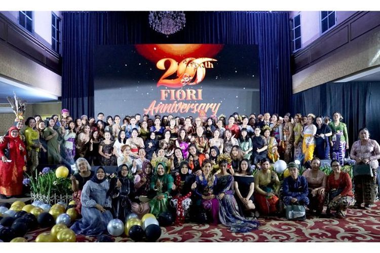 Anniversary 20 tahun FIORI memiliki tema ?Unity 20 years of being one? diadakan di Ballroom GH Universal Hotel, Kota Bandung, Kamis (24/10/2024).