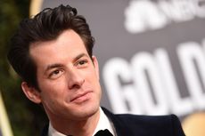 Lirik dan Chord Lagu Nothing Breaks Like a Heart - Mark Ronson feat. Miley Cyrus