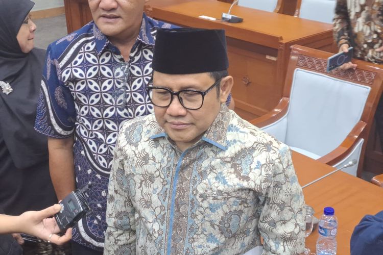Ketua Tim Pengawas Haji DPR Muhaimin Iskandar (Cak Imin) di Gedung DPR, Senayan, Jakarta, Senin (1/7/2024). 