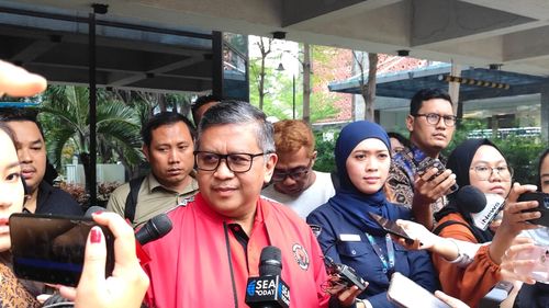 Soal Pencopotan Baliho Ganjar-Mahfud di Bali, Sekjen PDI-P Singgung Terjadinya Politik Diskriminasi