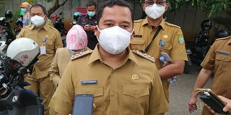 Ppkm Mikro Di Kota Tangerang Diperpanjang Wali Kota Ekonomi Harus Berjalan Ppkm Mikro Di Kota Tangerang Diperpanjang Wali Kota Ekonomi Harus Berjalan