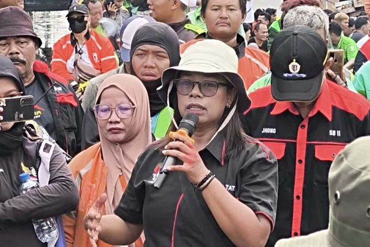 Pengemudi Ojol Demo di Kantor Gubernur Jateng, Desak Payung Hukum dan Aturan Tarif