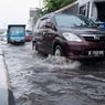 Jalan Bungur Raya Jakpus Sempat Tergenang karena Luapan Kali Ciliwung