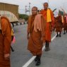 Akhir Perjalanan Biksu Jalan Kaki dari Thailand ke Candi Borobudur, Jadi Thudong Pertama di Indonesia