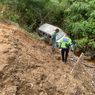 Ambulans Pembawa Jenazah Masuk Jurang Sedalam 30 Meter, 4 Orang Luka-luka