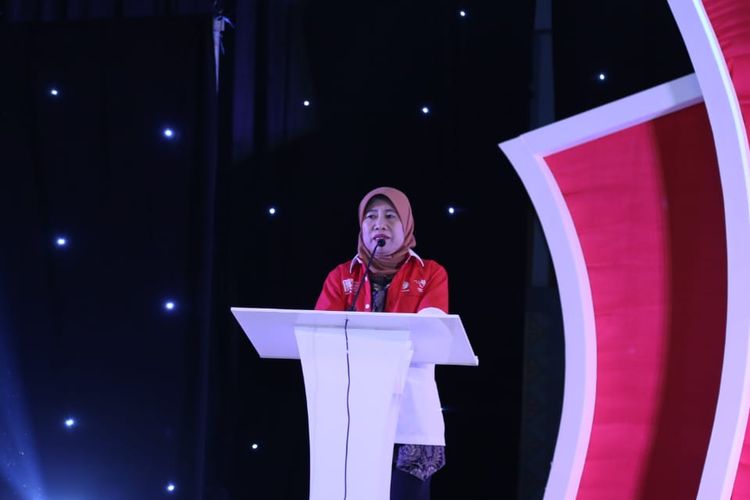 Direktur Bina Instruktur dan Tenaga Pelatihan Kementerian Ketenagakerjaan (Kemnaker), Fauziah saat membuka Kompetisi Keterampilan Instruktur Nasional (KKIN) VII Regional Sulawesi Selatan di Makassar, Senin malam (26/8/2019).