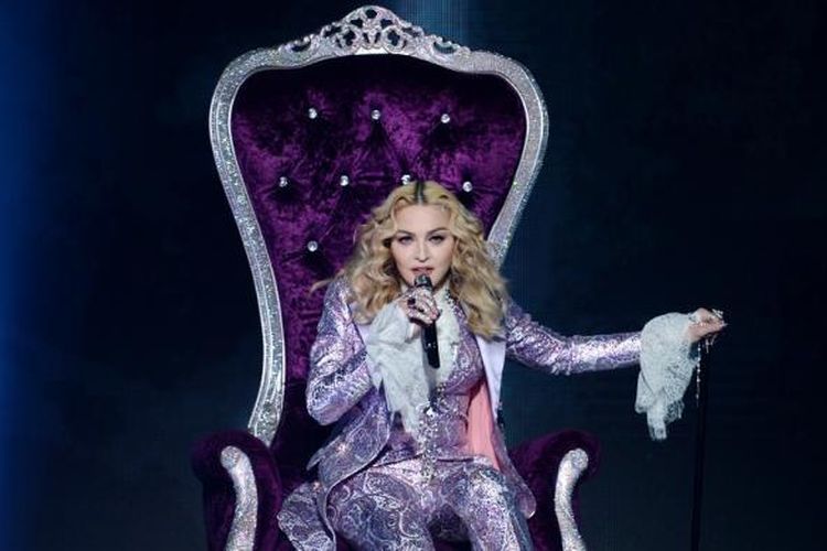 Sering Menari dengan High Heels, Madonna Alami Kerusakan Tulang Rawan Lutut