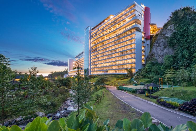 Le Eminence Hotel Puncak meraih nilai 100 persen dalam hasil Survei Konsistensi CHSE. 
