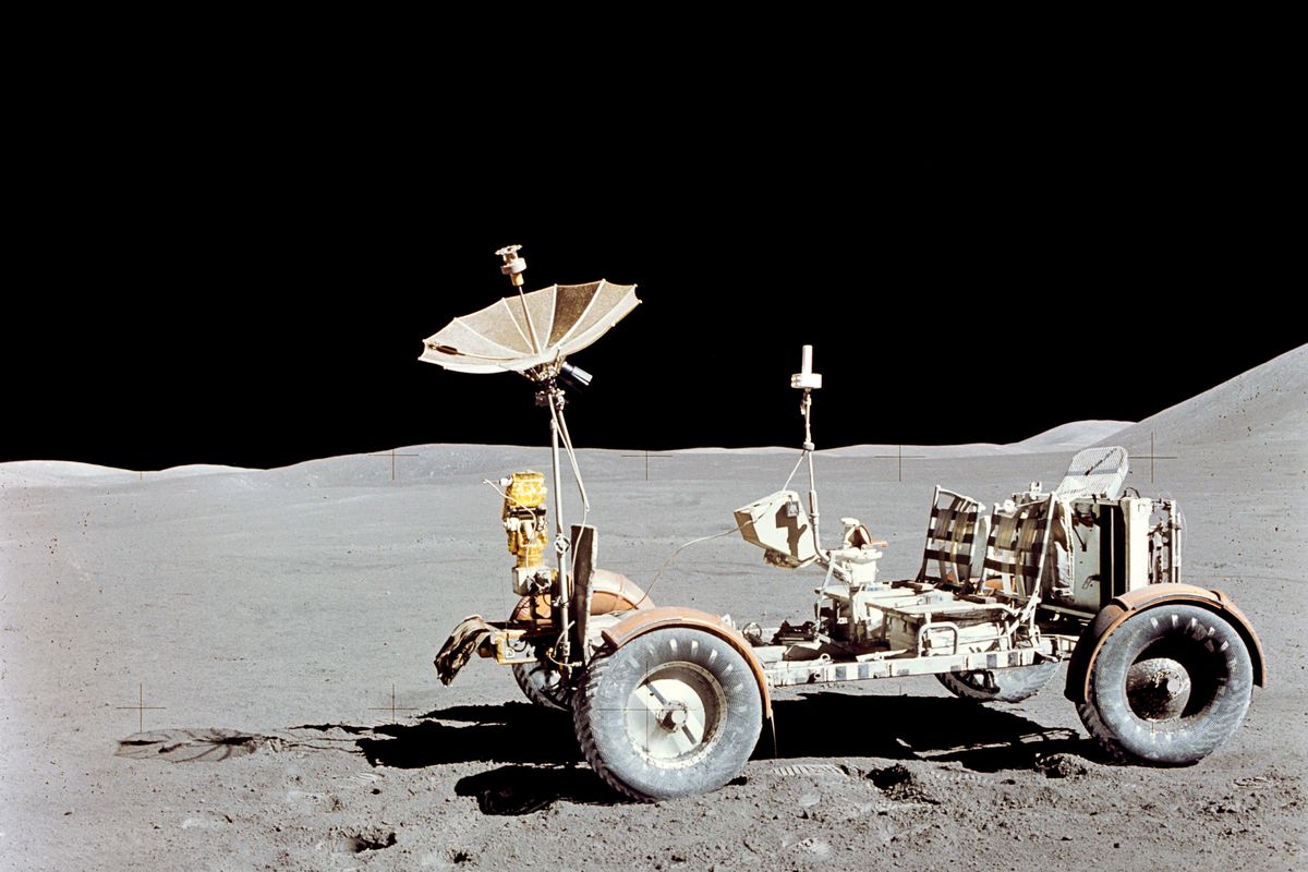 Ketika "Moon Buggy" Pertama Mendarat di Bulan pada 31 Juli 1971...