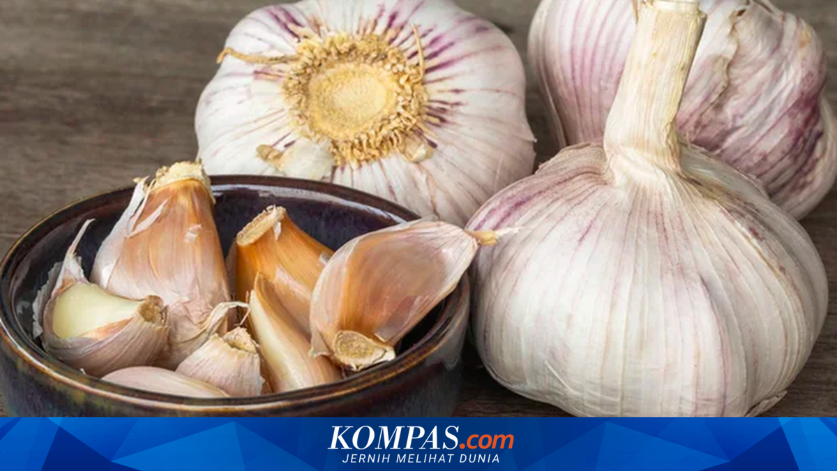 Bawang Putih Jadi Biru Setelah Dikupas, Amankah Dimakan?