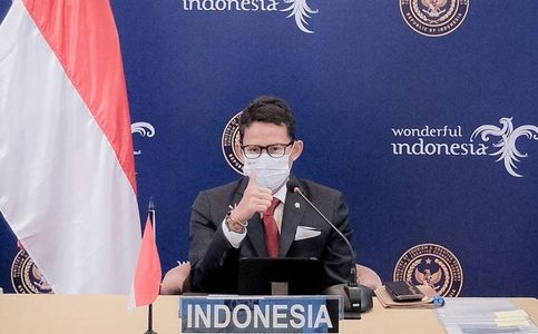Indonesia Gets Tough on ‘Mafia’ Marking Up Fees for Quarantine, Visa Application Process
