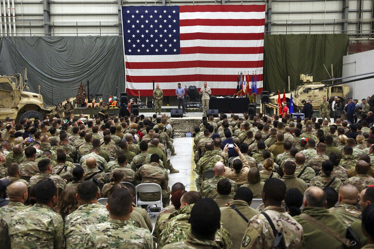 Pangkalan Udara Bagram di Afghanistan.