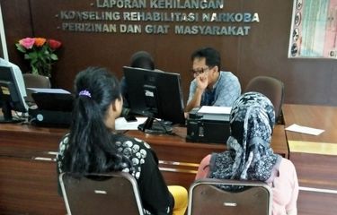 Ibu Sibuk Kerja, Bapak Perkosa Anak Tiri hingga Hamil