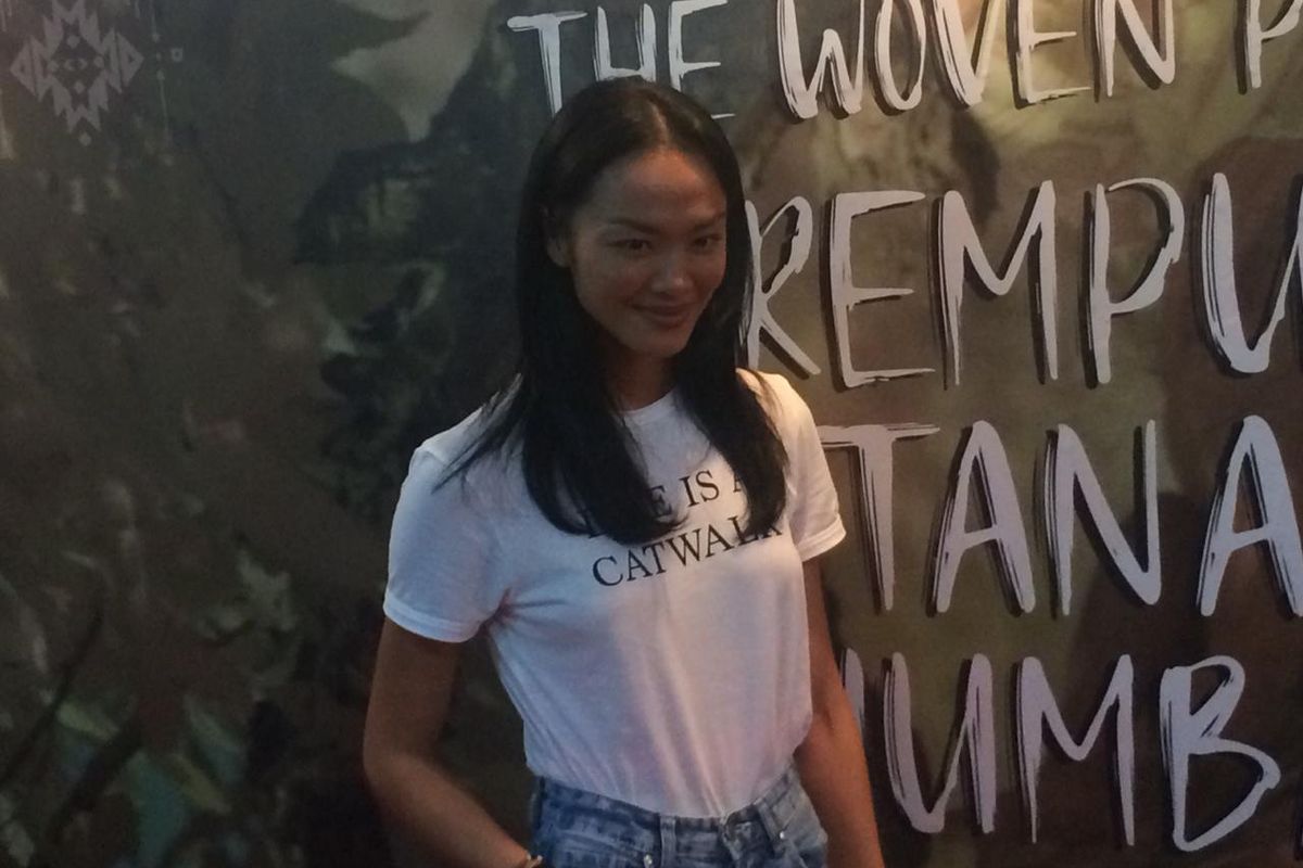 Model Kelly Tandiono saat ditemui dalam sebuah acara film dokumenter di Plaza Indonesia, kawasan MH Thamrin, Jakarta Pusat, Jumat (10/5/2019).