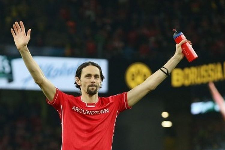 Neven Subotic seusai laga Borussia Dortmund vs Union Berlin di Stadion Signal Iduna Park, 1 Januari 2020.