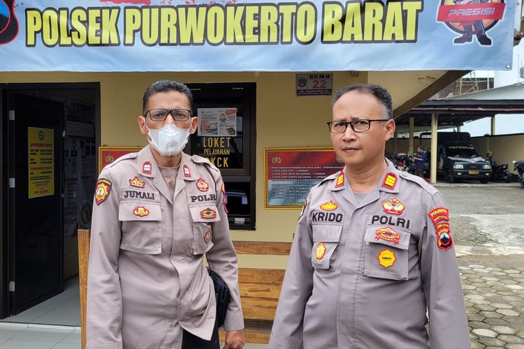 Kapolsek Purwokerto Barat AKP R Gunung Krido di mapolsek, Kabupaten Banyumas, Jawa Tengah, Rabu (1/2/2023)