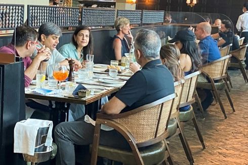 Dubai Buka Restoran Tanpa Tirai Penutup Selama Ramadhan